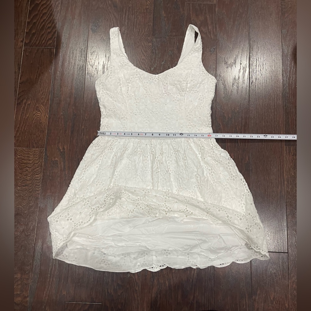 Lilly Pulitzer  Calhoun Scoop Neck Resort White Charleston Eyelet Dress Size 14* - Picture 5 of 11